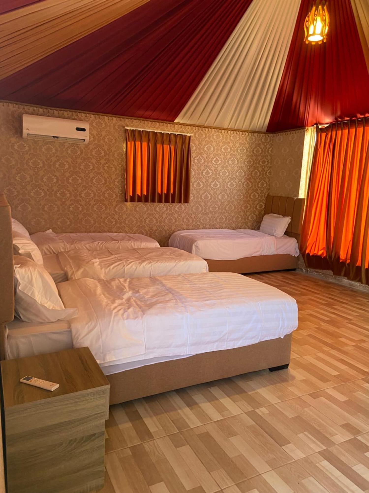 Faisal Wadi Rum Camp Eksteriør bilde