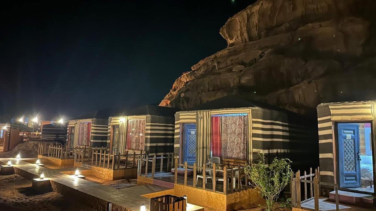 Faisal Wadi Rum Camp Eksteriør bilde