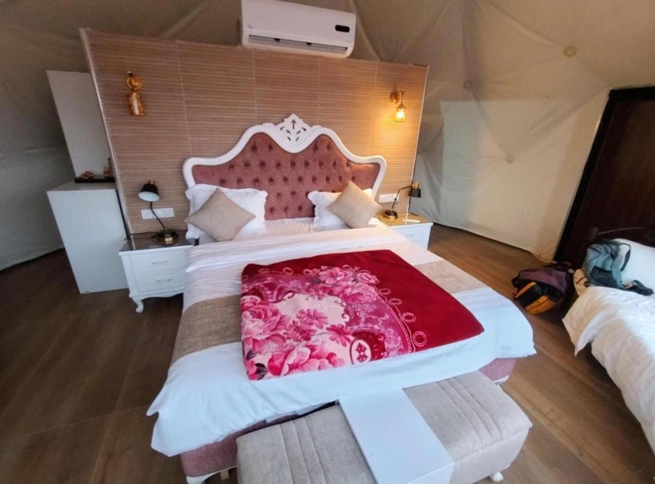 Faisal Wadi Rum Camp Eksteriør bilde